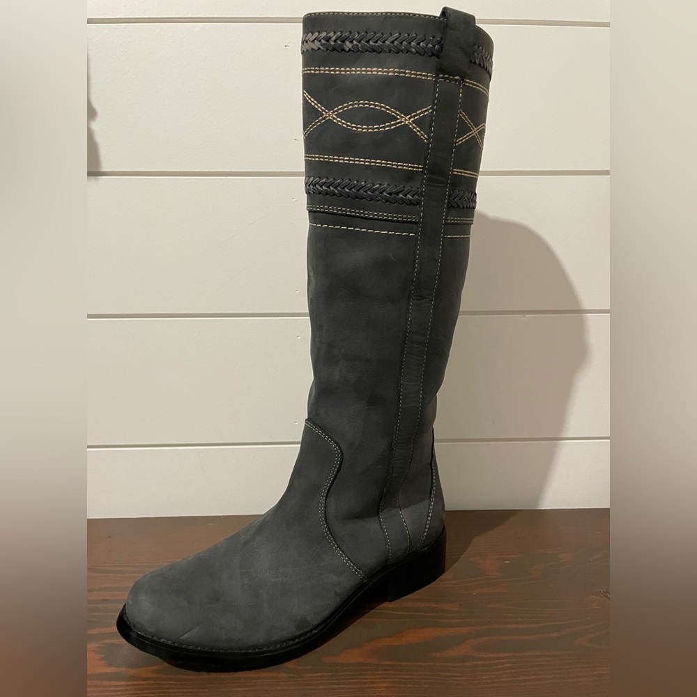 Super Cute Size 7 Tall Grey Leather Riding Boots